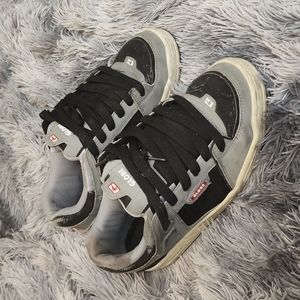 Globe fusion skate shoes size 12